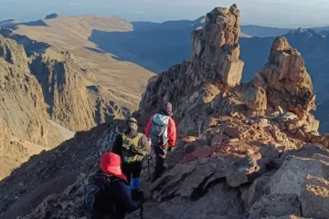 2 Days Sirimon-Chogoria Traverse - Mount Kenya